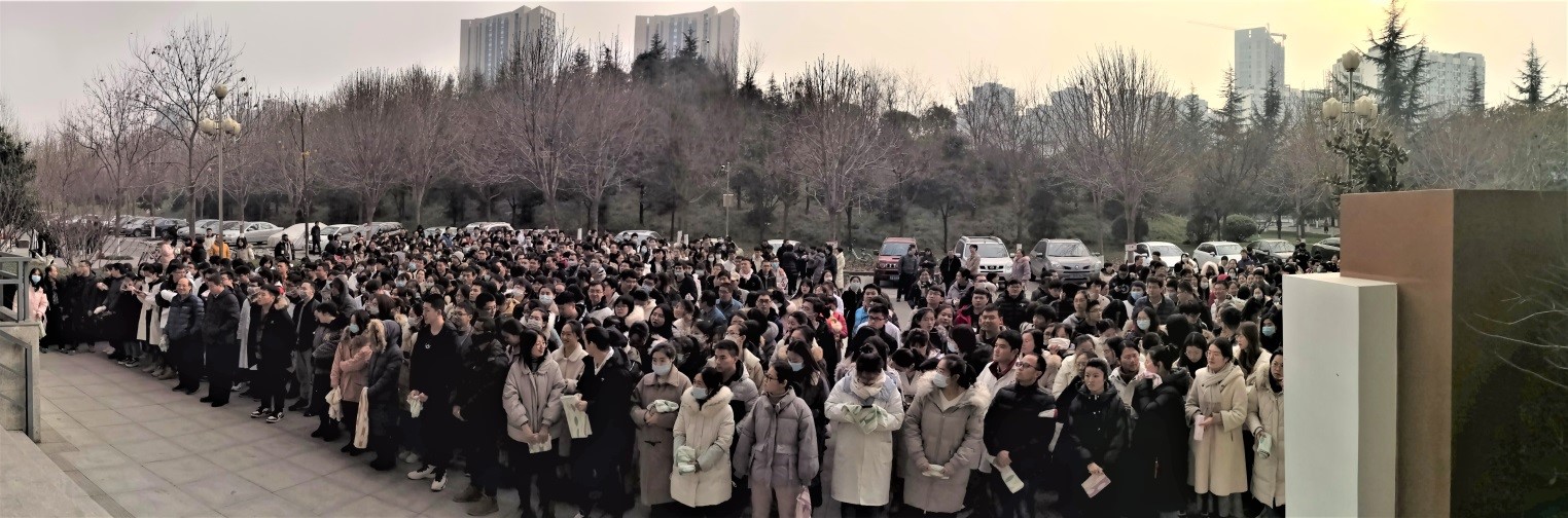 16拉斯维加斯娱乐城官网
组织应急疏散演练，提高师生逃生与救援技能 ——拉斯维加斯娱乐城官网
2020年安全疏散应急演练.jpg